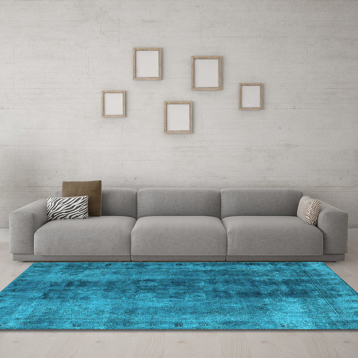 Machine Washable Oriental Light Blue Industrial Rug in a Living Room, wshurb1505lblu