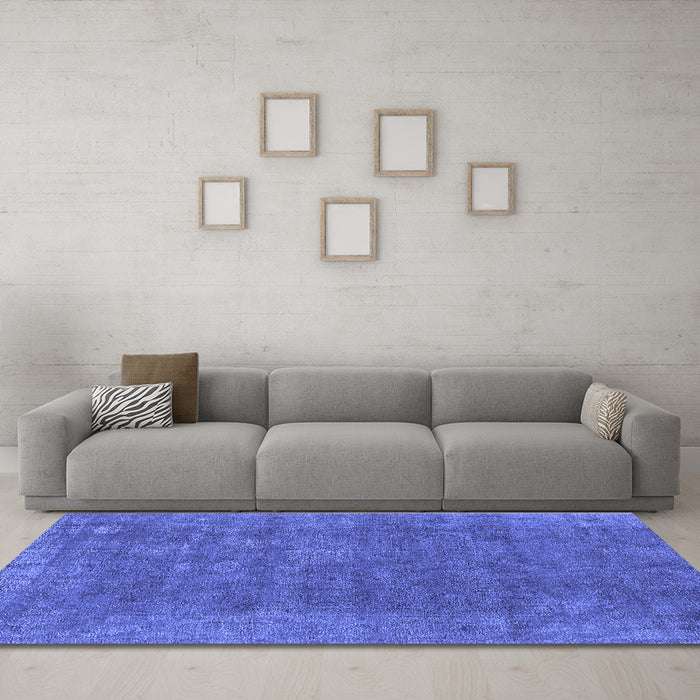 Machine Washable Oriental Blue Industrial Rug in a Living Room, wshurb1508blu