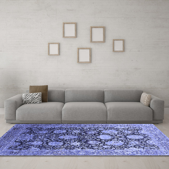 Machine Washable Oriental Blue Industrial Rug in a Living Room, wshurb1512blu