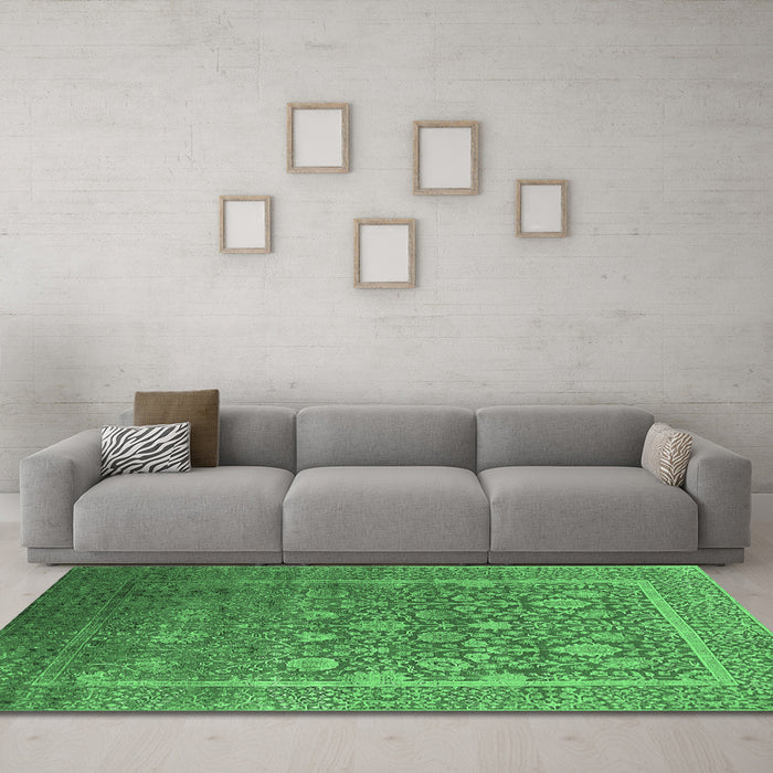 Machine Washable Oriental Emerald Green Industrial Area Rugs in a Living Room,, wshurb1513emgrn