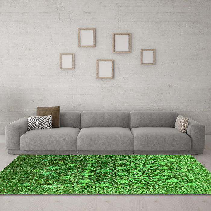 Machine Washable Oriental Green Industrial Area Rugs in a Living Room,, wshurb1518grn
