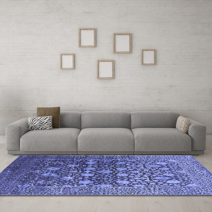 Machine Washable Oriental Blue Industrial Rug in a Living Room, wshurb1518blu