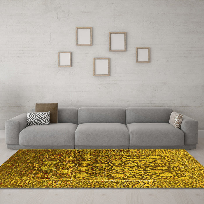 Machine Washable Oriental Yellow Industrial Rug in a Living Room, wshurb1518yw
