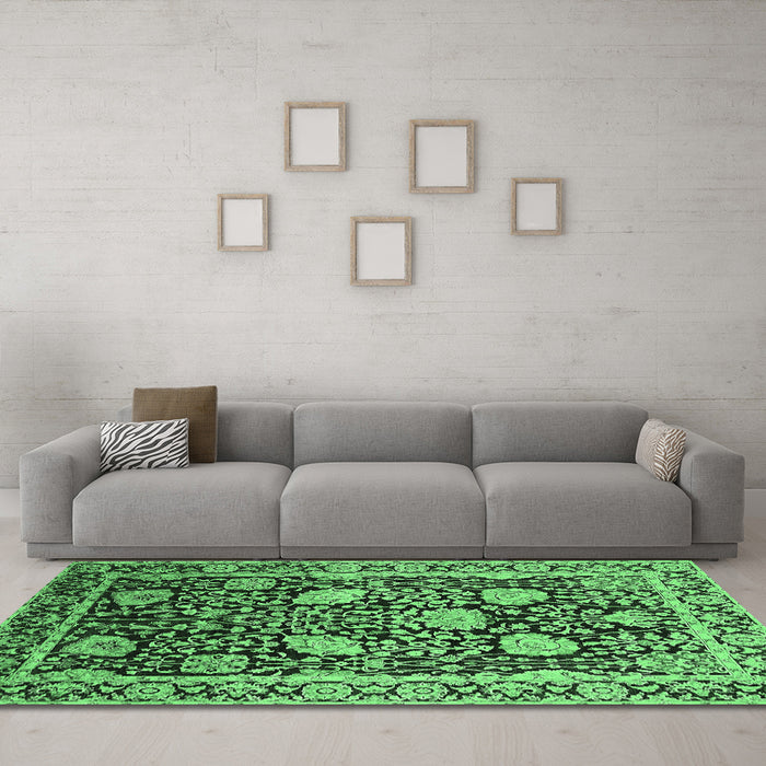 Machine Washable Oriental Emerald Green Industrial Area Rugs in a Living Room,, wshurb1521emgrn