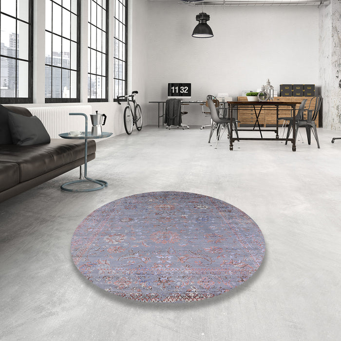 Round Mid-Century Modern French Lilac Purple Oriental Rug in a Office, urb1522