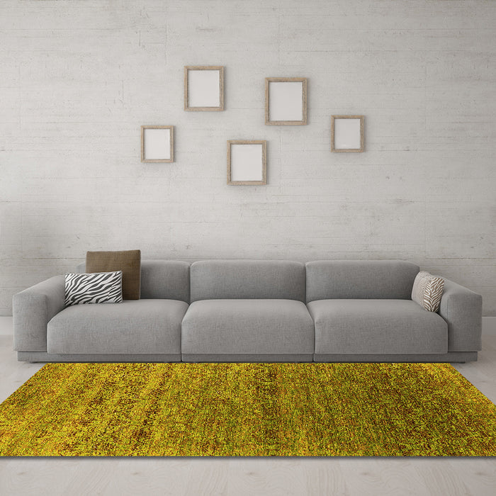 Machine Washable Oriental Yellow Industrial Rug in a Living Room, wshurb1526yw
