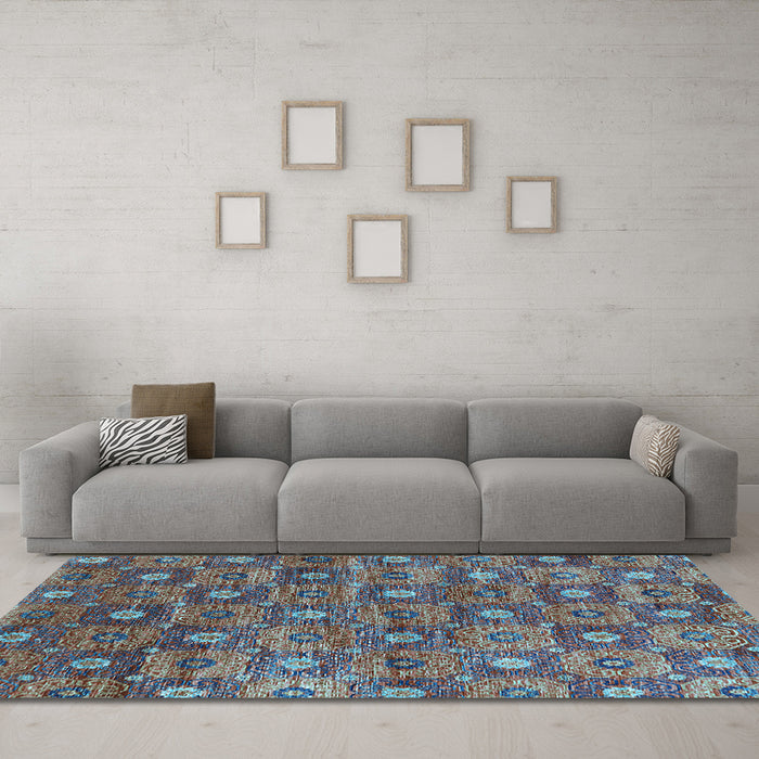Machine Washable Oriental Light Blue Industrial Rug in a Living Room, wshurb1528lblu