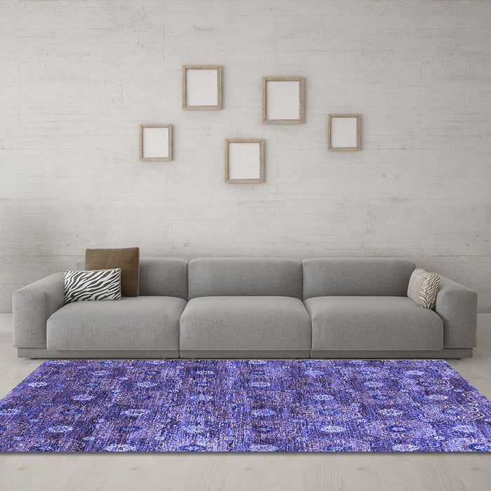 Machine Washable Oriental Blue Industrial Rug in a Living Room, wshurb1528blu