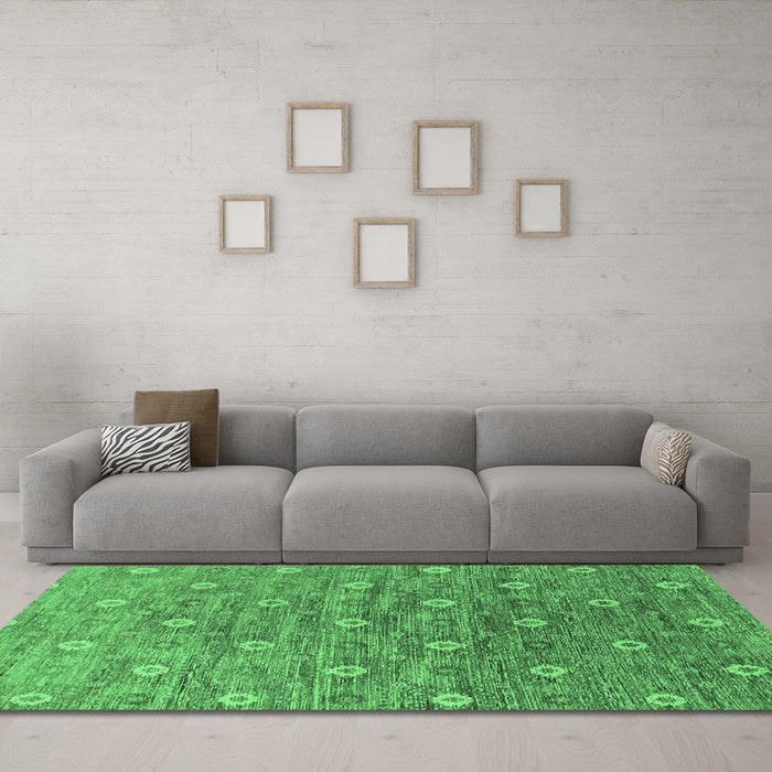 Machine Washable Oriental Emerald Green Industrial Area Rugs in a Living Room,, wshurb1529emgrn