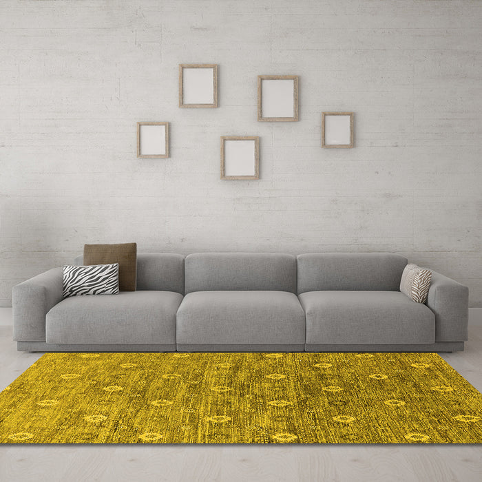 Machine Washable Oriental Yellow Industrial Rug in a Living Room, wshurb1529yw