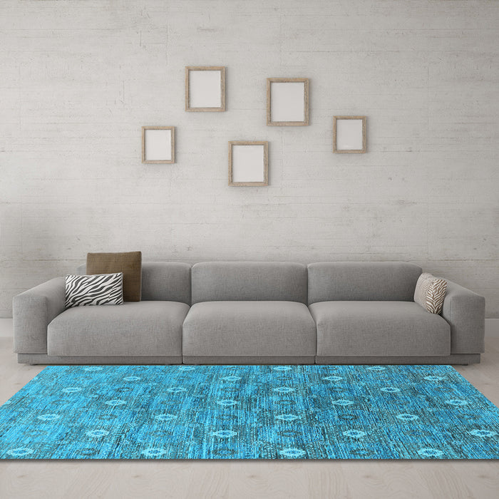 Machine Washable Oriental Light Blue Industrial Rug in a Living Room, wshurb1529lblu