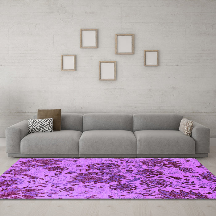 Machine Washable Oriental Purple Industrial Area Rugs in a Living Room, wshurb1530pur