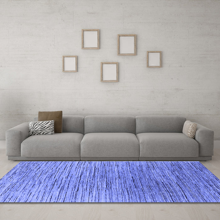 Machine Washable Oriental Blue Industrial Rug in a Living Room, wshurb1532blu