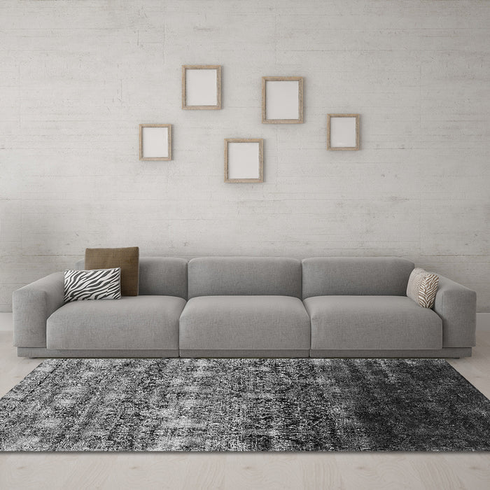 Machine Washable Oriental Gray Industrial Rug in a Living Room,, wshurb1534gry