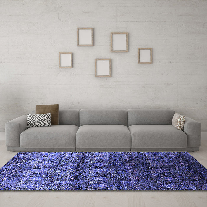 Machine Washable Oriental Blue Industrial Rug in a Living Room, wshurb1535blu