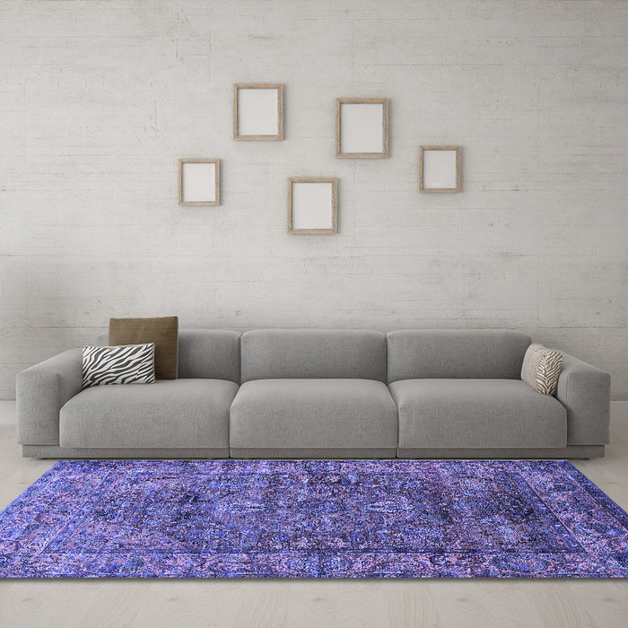 Machine Washable Oriental Blue Industrial Rug in a Living Room, wshurb1537blu