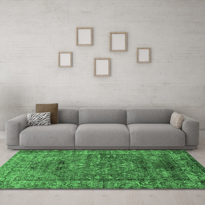 Machine Washable Oriental Emerald Green Industrial Area Rugs in a Living Room,, wshurb1537emgrn