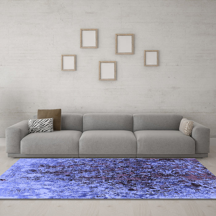 Machine Washable Oriental Blue Industrial Rug in a Living Room, wshurb1540blu