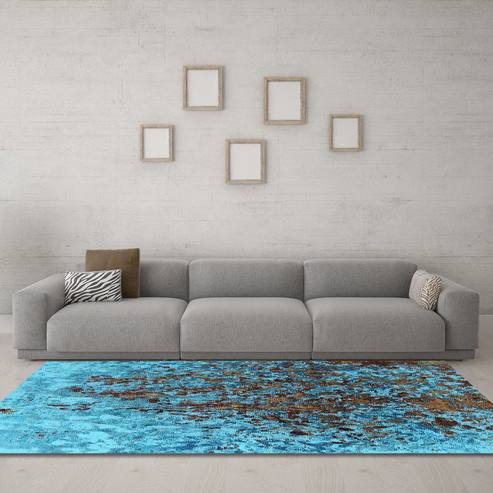 Machine Washable Oriental Light Blue Industrial Rug in a Living Room, wshurb1540lblu