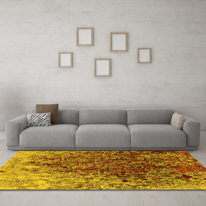 Machine Washable Oriental Yellow Industrial Rug in a Living Room, wshurb1540yw
