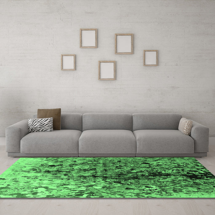 Machine Washable Oriental Emerald Green Industrial Area Rugs in a Living Room,, wshurb1541emgrn