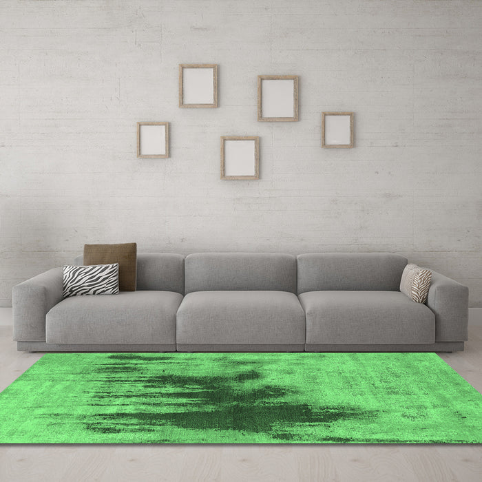 Machine Washable Oriental Emerald Green Industrial Area Rugs in a Living Room,, wshurb1543emgrn