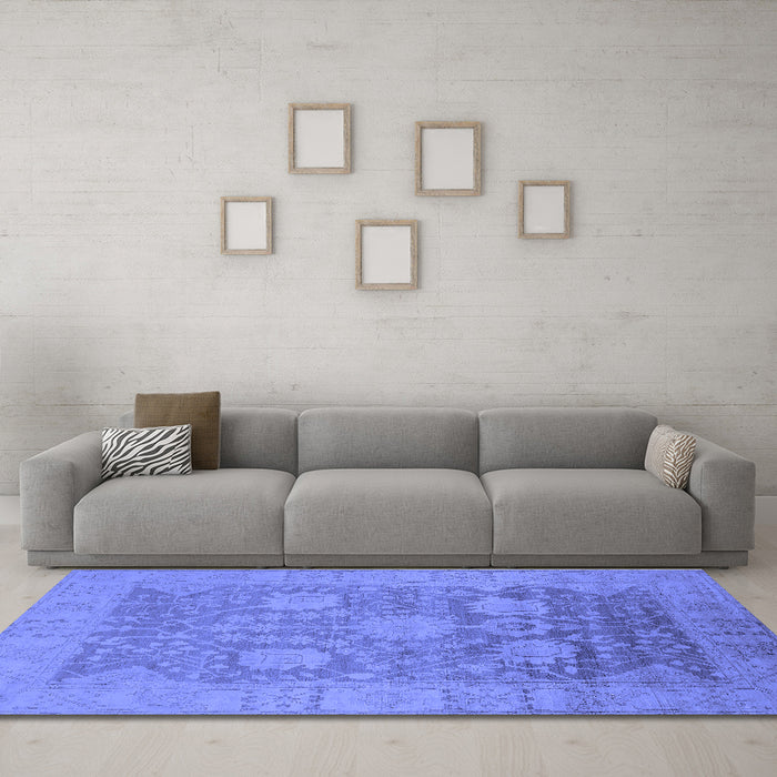 Machine Washable Oriental Blue Industrial Rug in a Living Room, wshurb1546blu