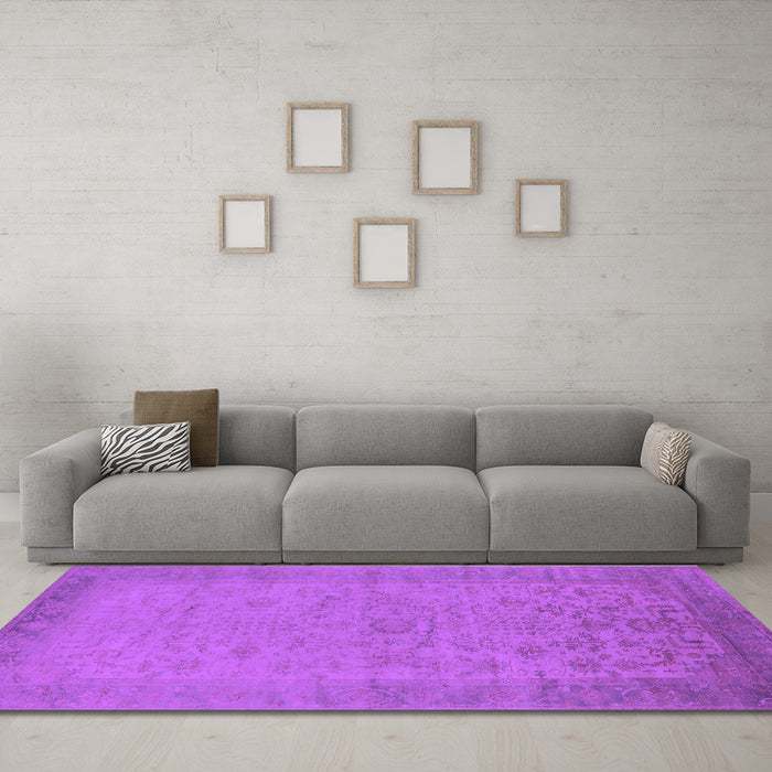 Machine Washable Oriental Purple Industrial Area Rugs in a Living Room, wshurb1549pur