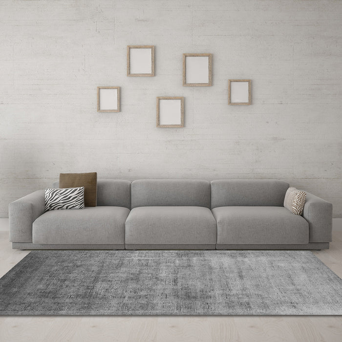 Machine Washable Oriental Gray Industrial Rug in a Living Room,, wshurb1555gry