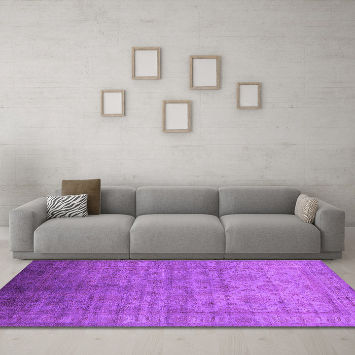 Machine Washable Oriental Purple Industrial Area Rugs in a Living Room, wshurb1556pur