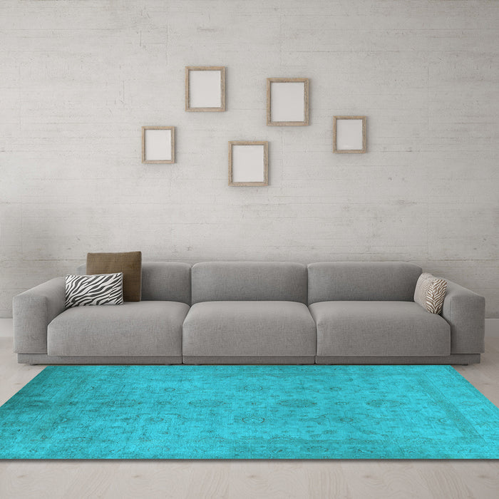Machine Washable Oriental Light Blue Industrial Rug in a Living Room, wshurb1558lblu