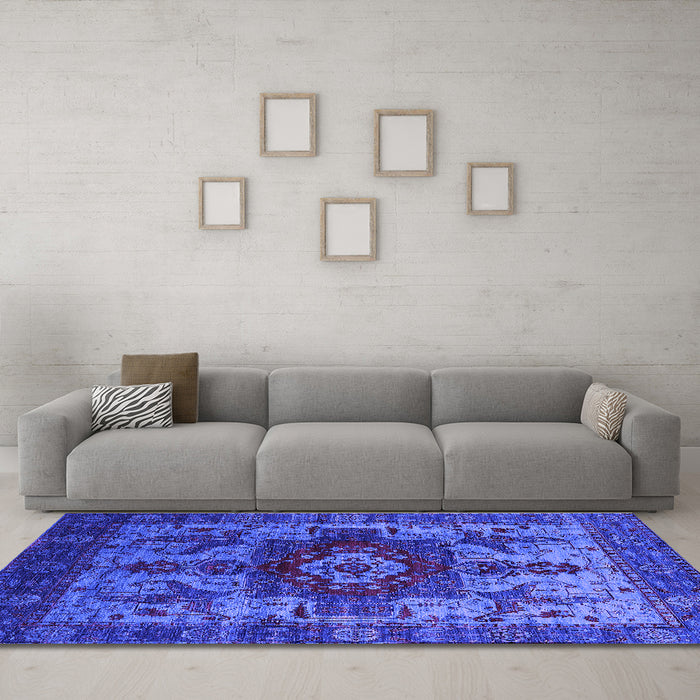 Machine Washable Oriental Purple Industrial Area Rugs in a Living Room, wshurb1567pur