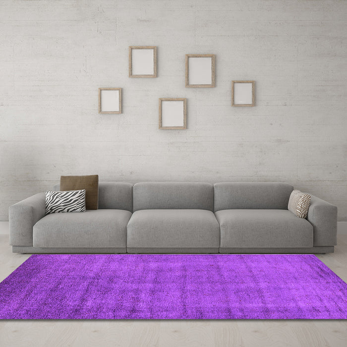 Machine Washable Oriental Purple Industrial Area Rugs in a Living Room, wshurb1571pur