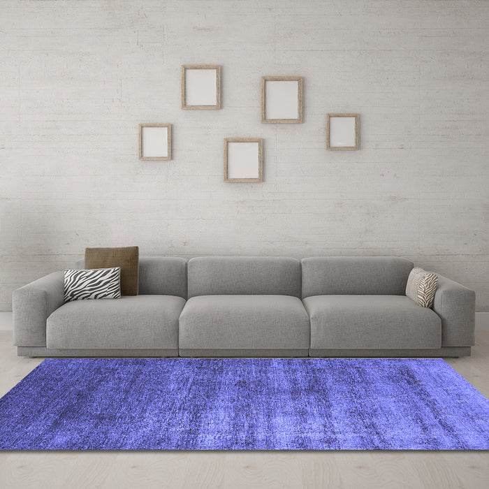 Machine Washable Oriental Blue Industrial Rug in a Living Room, wshurb1574blu