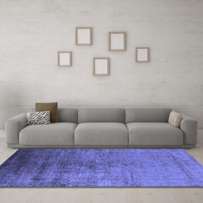 Machine Washable Oriental Blue Industrial Rug in a Living Room, wshurb1575blu