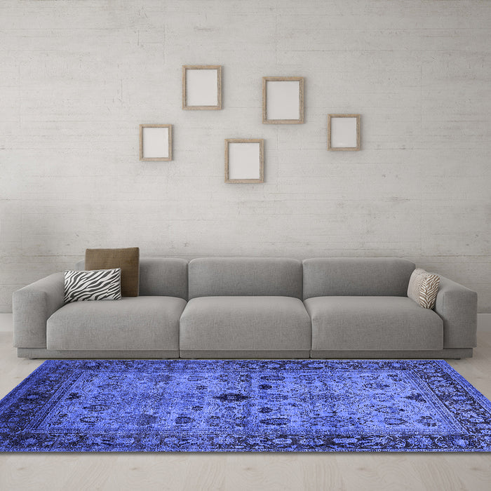 Machine Washable Oriental Blue Industrial Rug in a Living Room, wshurb1579blu