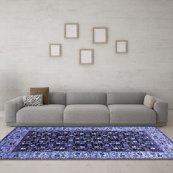 Machine Washable Oriental Blue Industrial Rug in a Living Room, wshurb1580blu