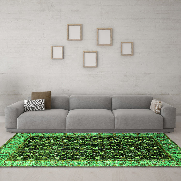 Machine Washable Oriental Green Industrial Area Rugs in a Living Room,, wshurb1581grn