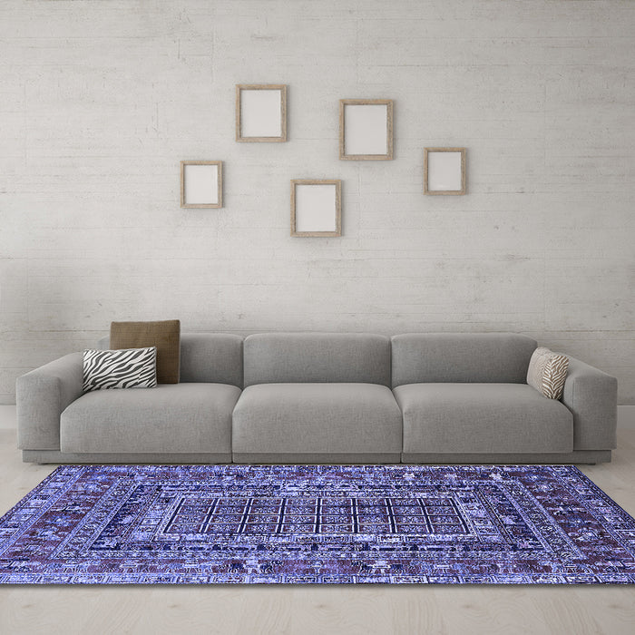 Machine Washable Oriental Blue Industrial Rug in a Living Room, wshurb1584blu