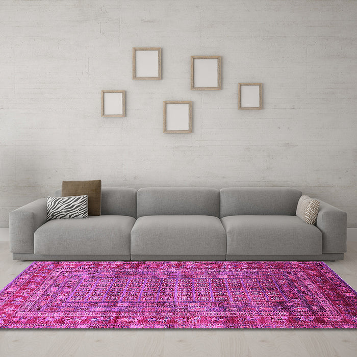 Machine Washable Oriental Pink Industrial Rug in a Living Room, wshurb1585pnk