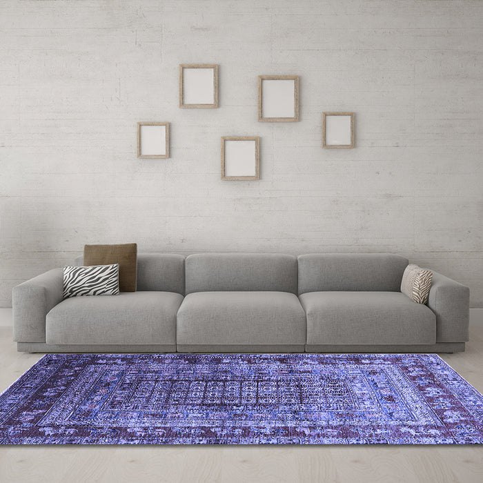 Machine Washable Oriental Blue Industrial Rug in a Living Room, wshurb1586blu