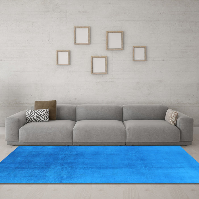 Machine Washable Oriental Light Blue Industrial Rug in a Living Room, wshurb1591lblu