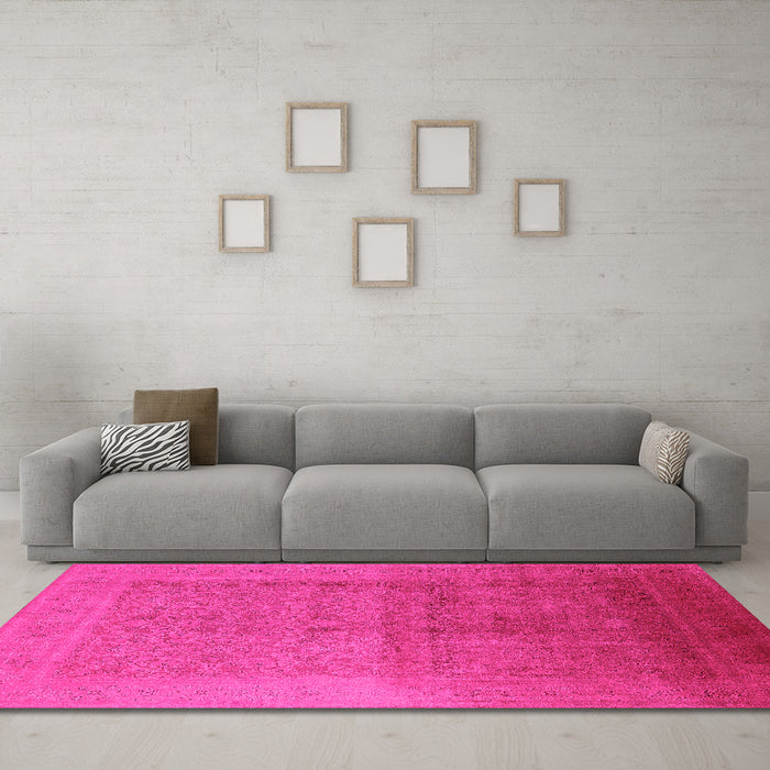 Machine Washable Oriental Pink Industrial Rug in a Living Room, wshurb1593pnk