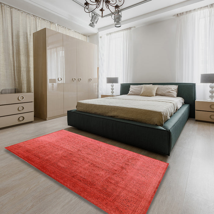Machine Washable Industrial Modern Fire Red Rug in a Bedroom, wshurb1593