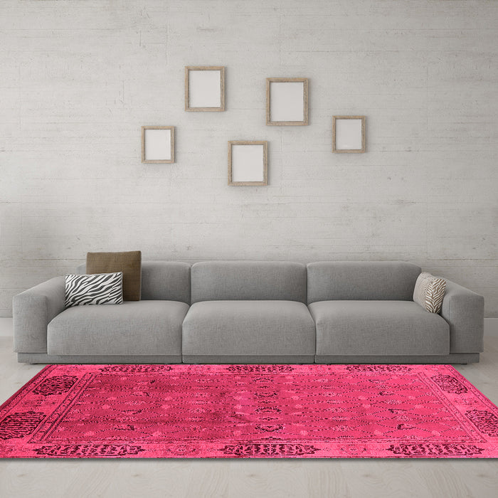Machine Washable Oriental Pink Industrial Rug in a Living Room, wshurb1602pnk