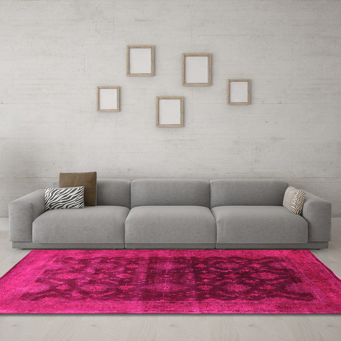 Machine Washable Oriental Pink Industrial Rug in a Living Room, wshurb1603pnk