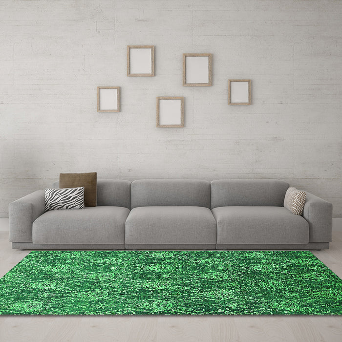 Machine Washable Oriental Green Industrial Area Rugs in a Living Room,, wshurb1604grn
