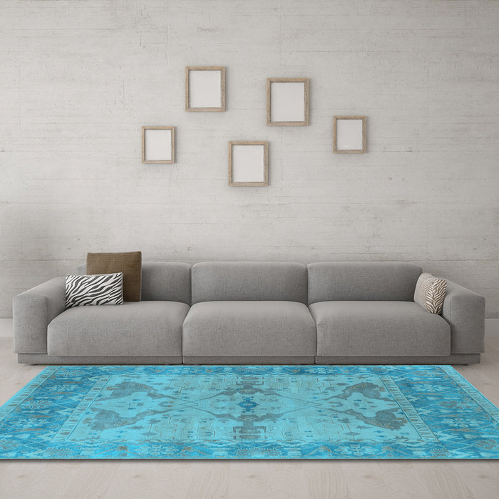 Machine Washable Oriental Light Blue Industrial Rug in a Living Room, wshurb1608lblu