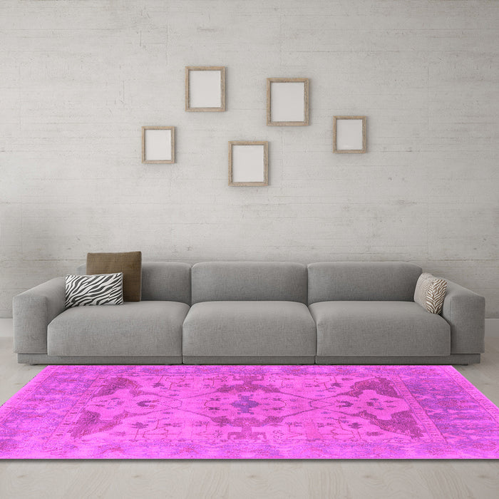Machine Washable Oriental Pink Industrial Rug in a Living Room, wshurb1613pnk