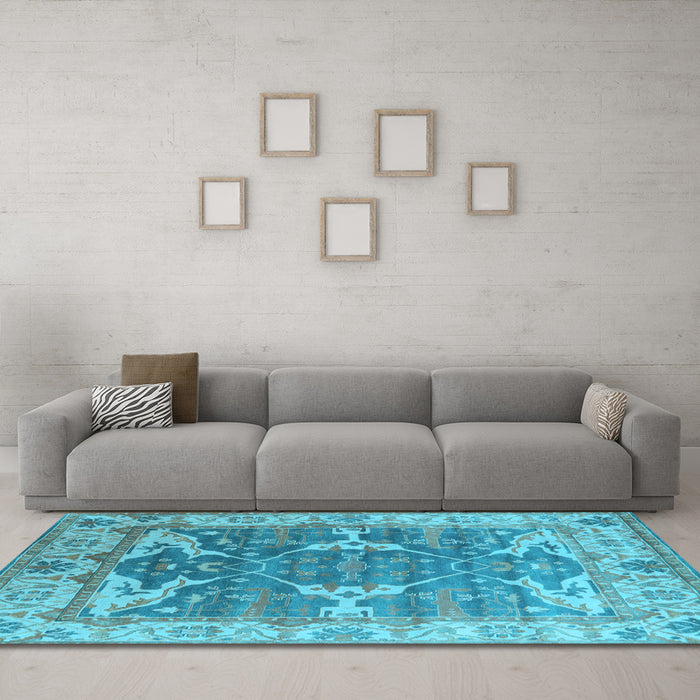 Machine Washable Oriental Light Blue Industrial Rug in a Living Room, wshurb1615lblu